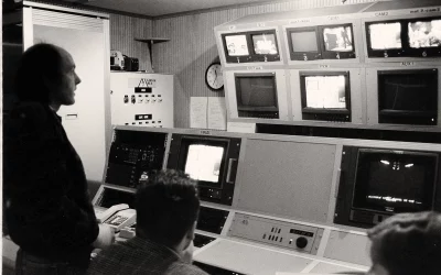 Unraveling the Depths: Tips and Strategies for Conquering Submarine Escape Rooms