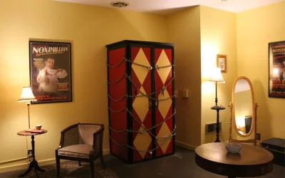 Escape Room for Large Groups: How to Organize it for Your Friends and Family